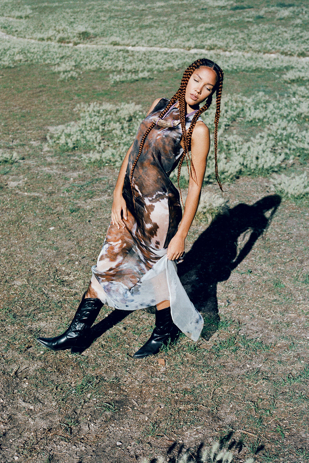 Georgia Georgia georgjia aura jade tekhil upcycling mode vêtement marseille fin de stocks art bijoux rituels macramé atelier seconde main design textile slow fashion